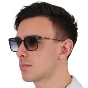 NEW TOM FORD TF831 02B UNISEX SUNGLASSES TOM FORD HAYDEN FT0831/S 02B TITANIUM